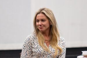 Kerri Kupec Wikipedia bio